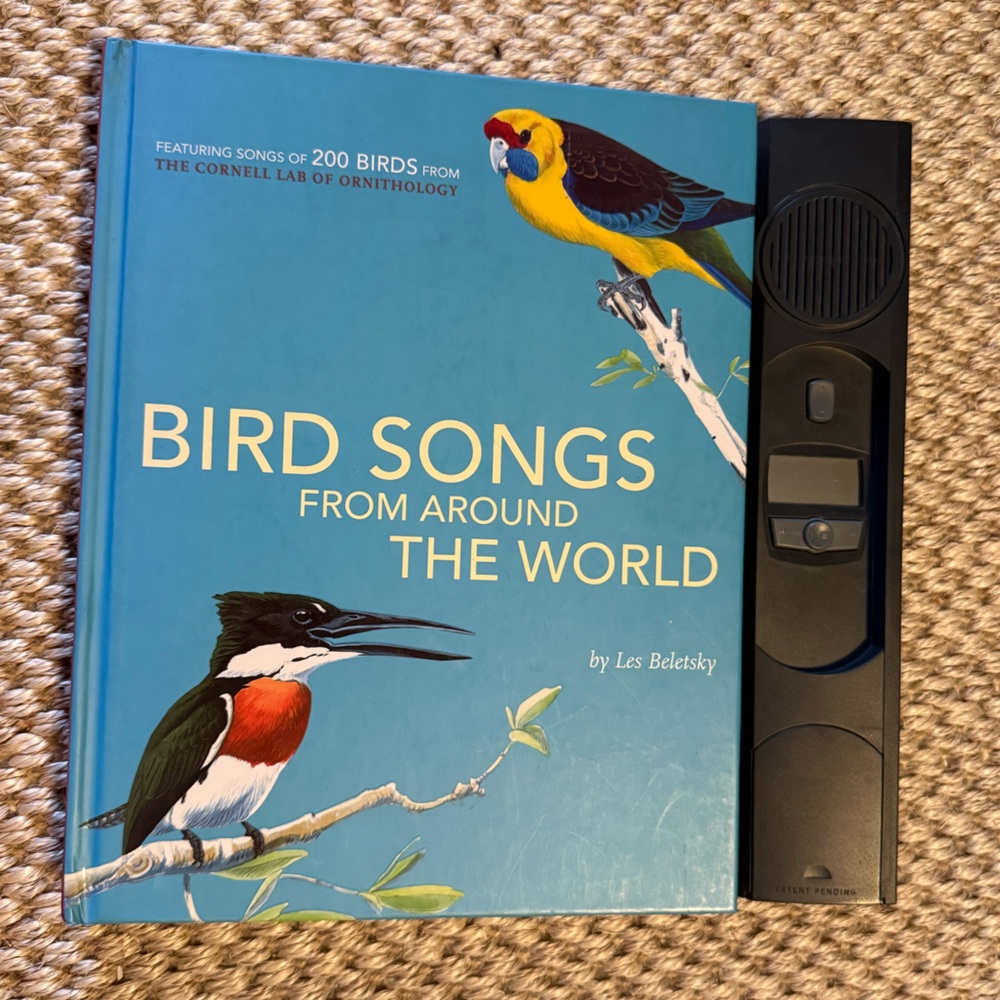 Bird Songs from Around the World by Les Beletsky - Blue Cover